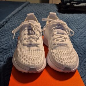 Nike Interact Sz 9 EUC With Box